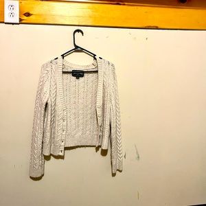 American eagle sweater , never worn size medium